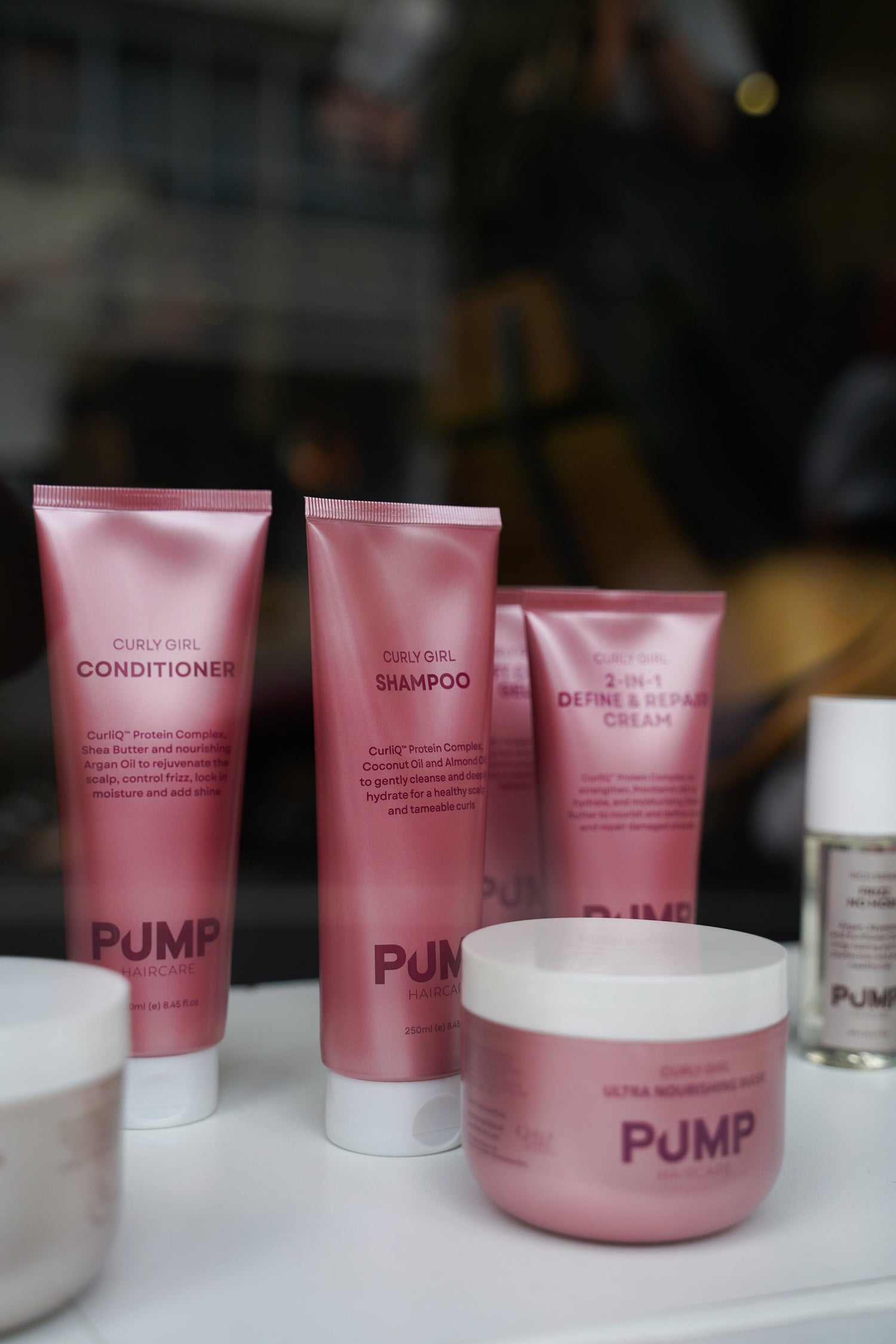The Comprehensive Guide to Co Washing for Curly Hair
