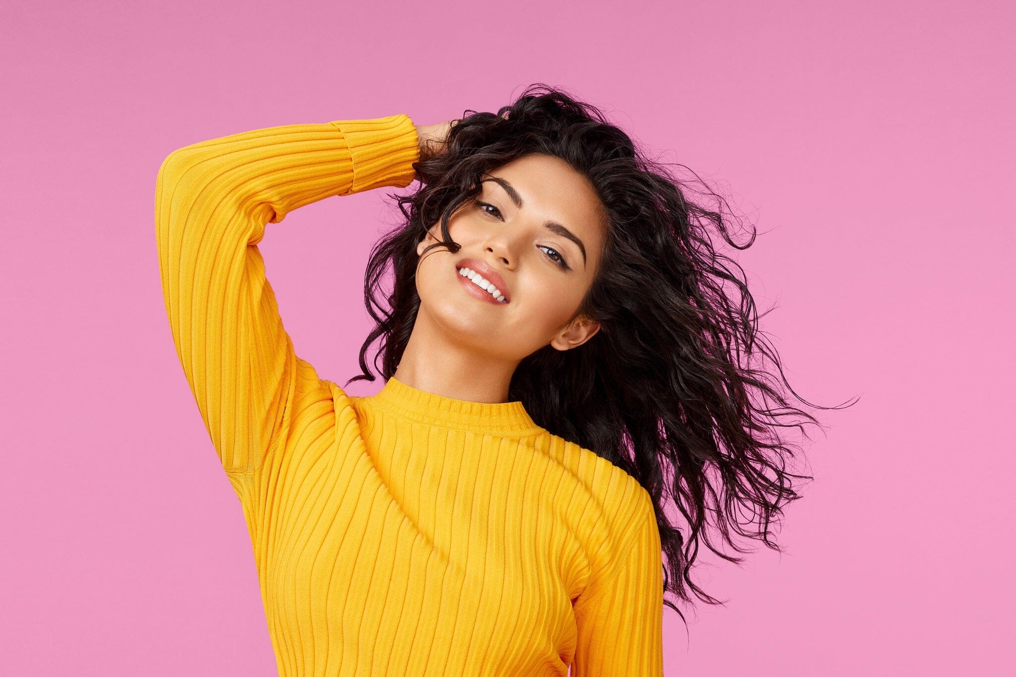 The Ultimate Wavy Hair Routine Suggested by a Haircare Expert